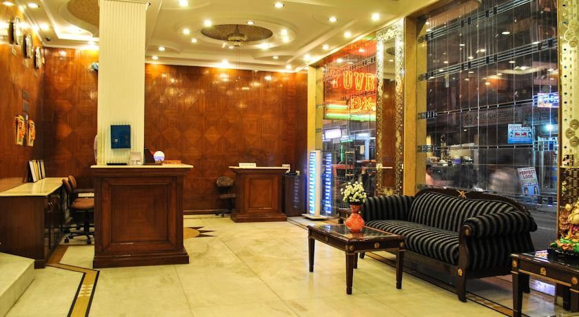 Hotel Yuvraj Vadodara Exterior photo